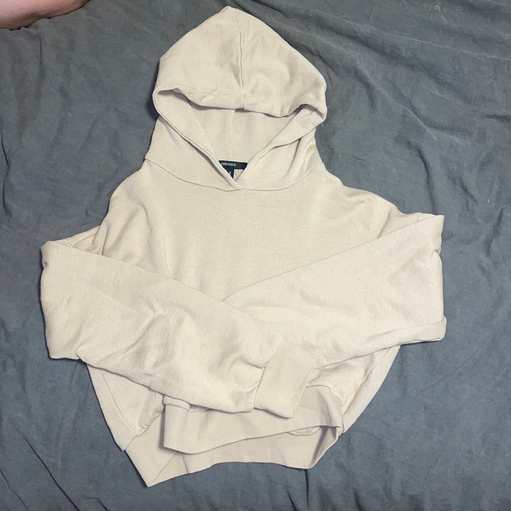 Forever 21 cropped hoodie never worn, tan size medium